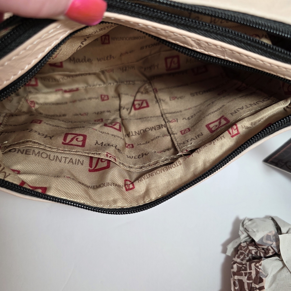 Stone Mountain Leather Shoulder Bag - Adjustable Strap Two-Tone Black and Blush - Picture 8 of 16